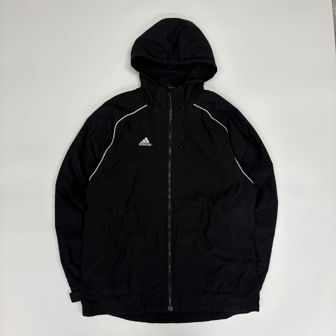 아디다스 00s 올드스쿨 아방핏 패디드 자켓 후드 점퍼(105) 상품이미지2