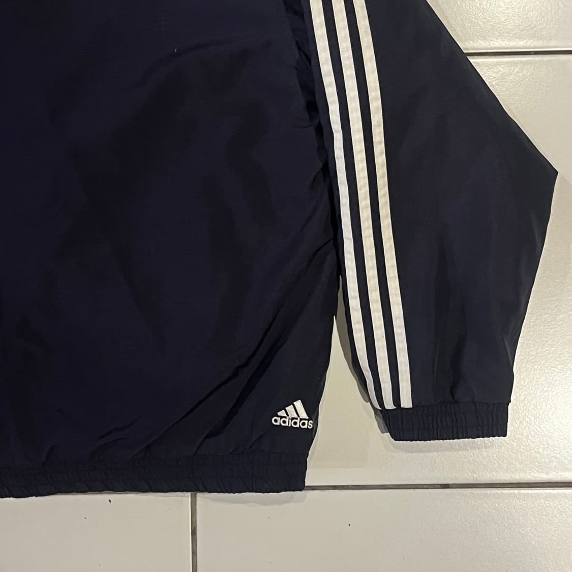 아디다스 올드스쿨 누빔 후드점퍼 네이비 상품이미지4