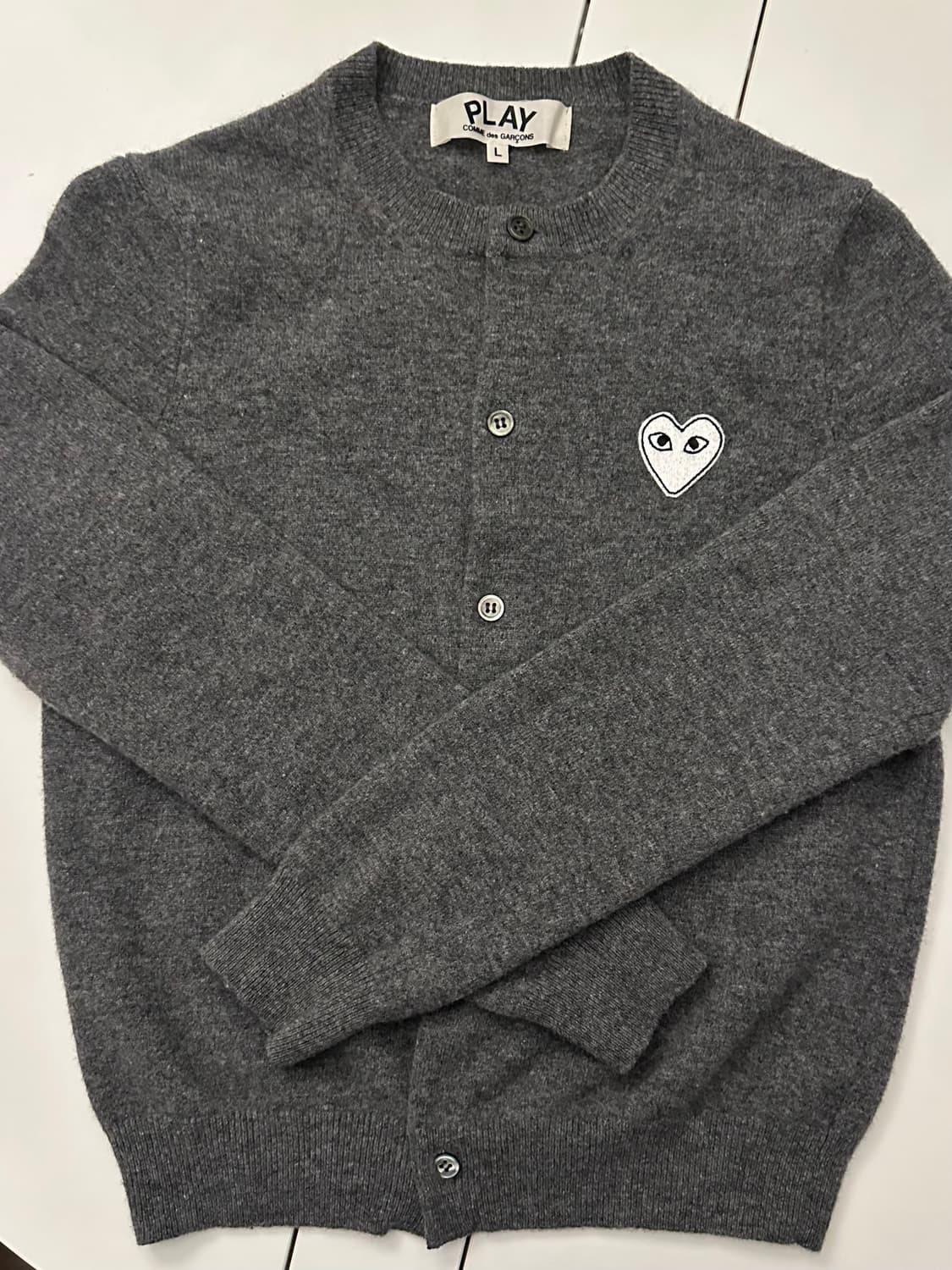 꼼데 화이트 와펜 그레이 가디건 여성 L  상품이미지1