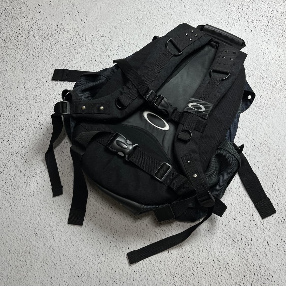 Vintage 90s Oakley Icon Backpack 2.0 상품이미지5