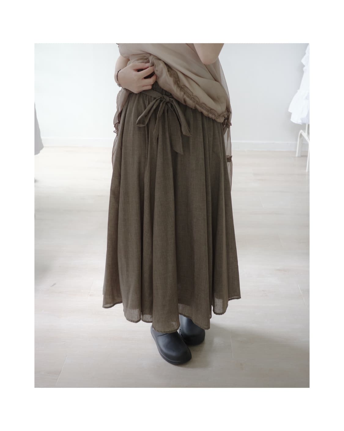 Galloria ribborn brown khaki skirt 상품이미지5