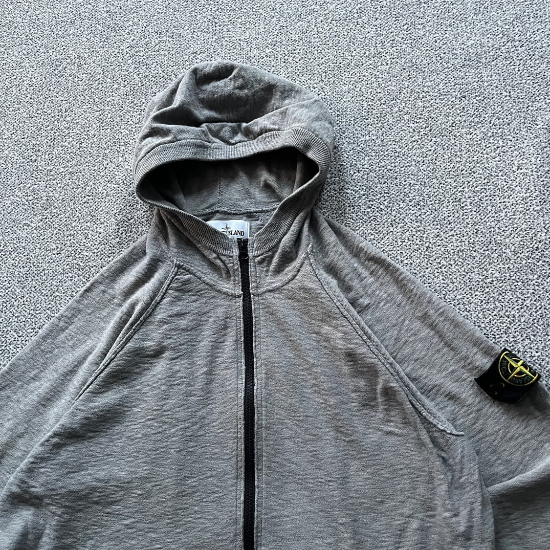 스톤아일랜드 후드 니트 집업 상품이미지2