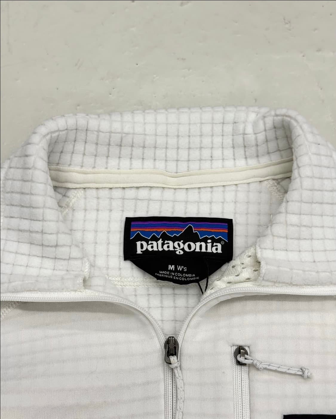 파타고니아 Air zip-neck 에어 하프집업 플리스 신칠라 화이트 상품이미지5