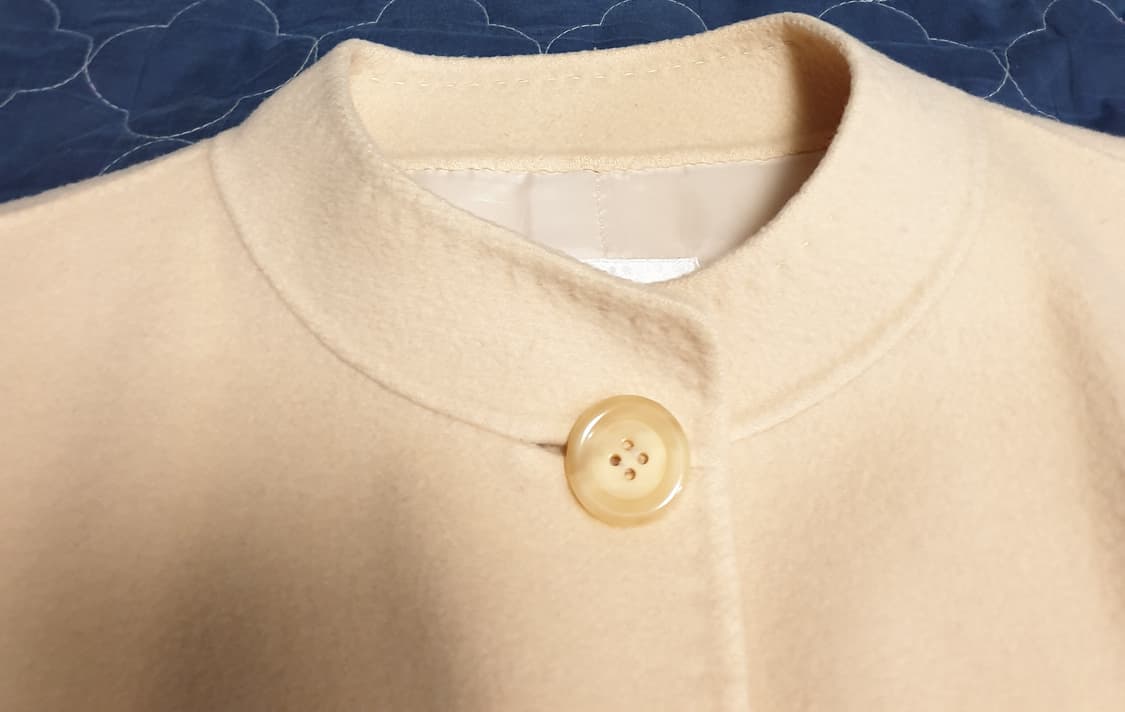 (단종매물) 아이잗바바 뉴욕 핸드메이드 라운드넥 울 자켓 베이지 (66) 상품이미지2