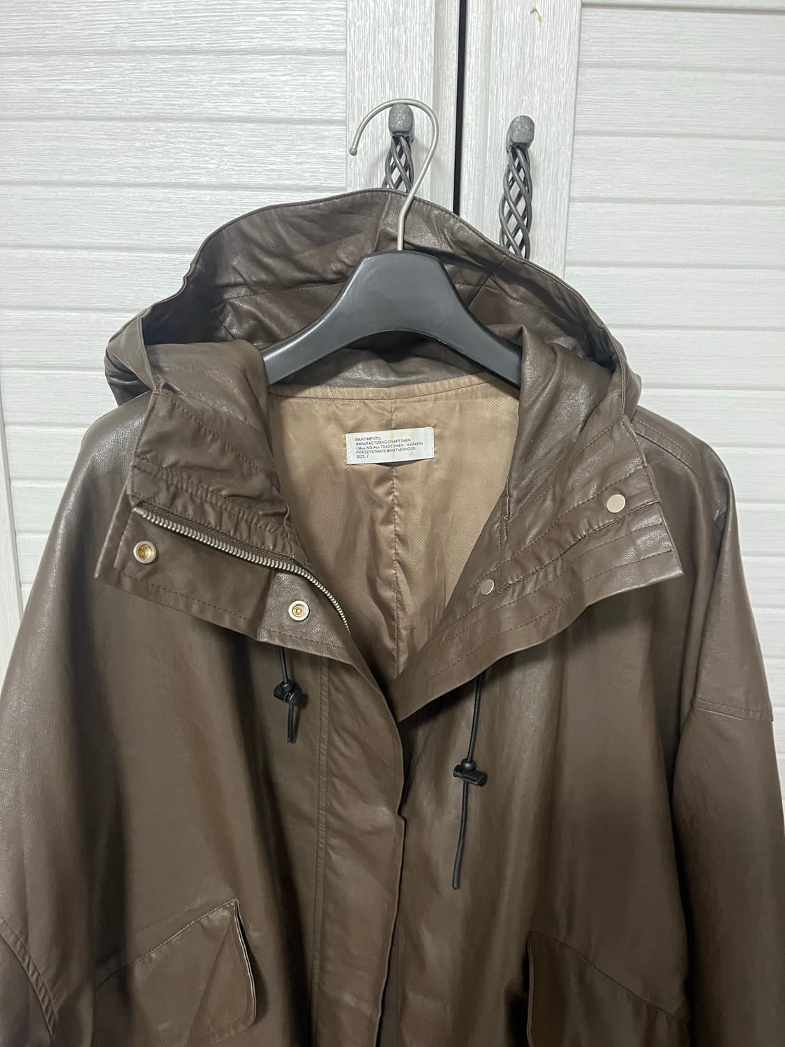 파르티멘토 비건 레더 피쉬테일 파카 상품이미지5