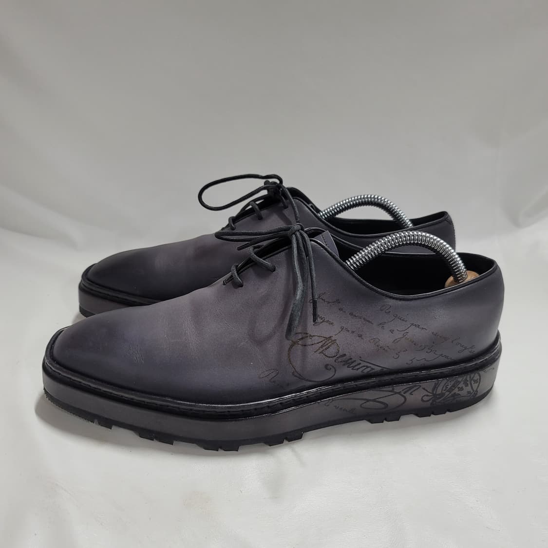 벨루티 스크리토 남성구두  상품이미지3