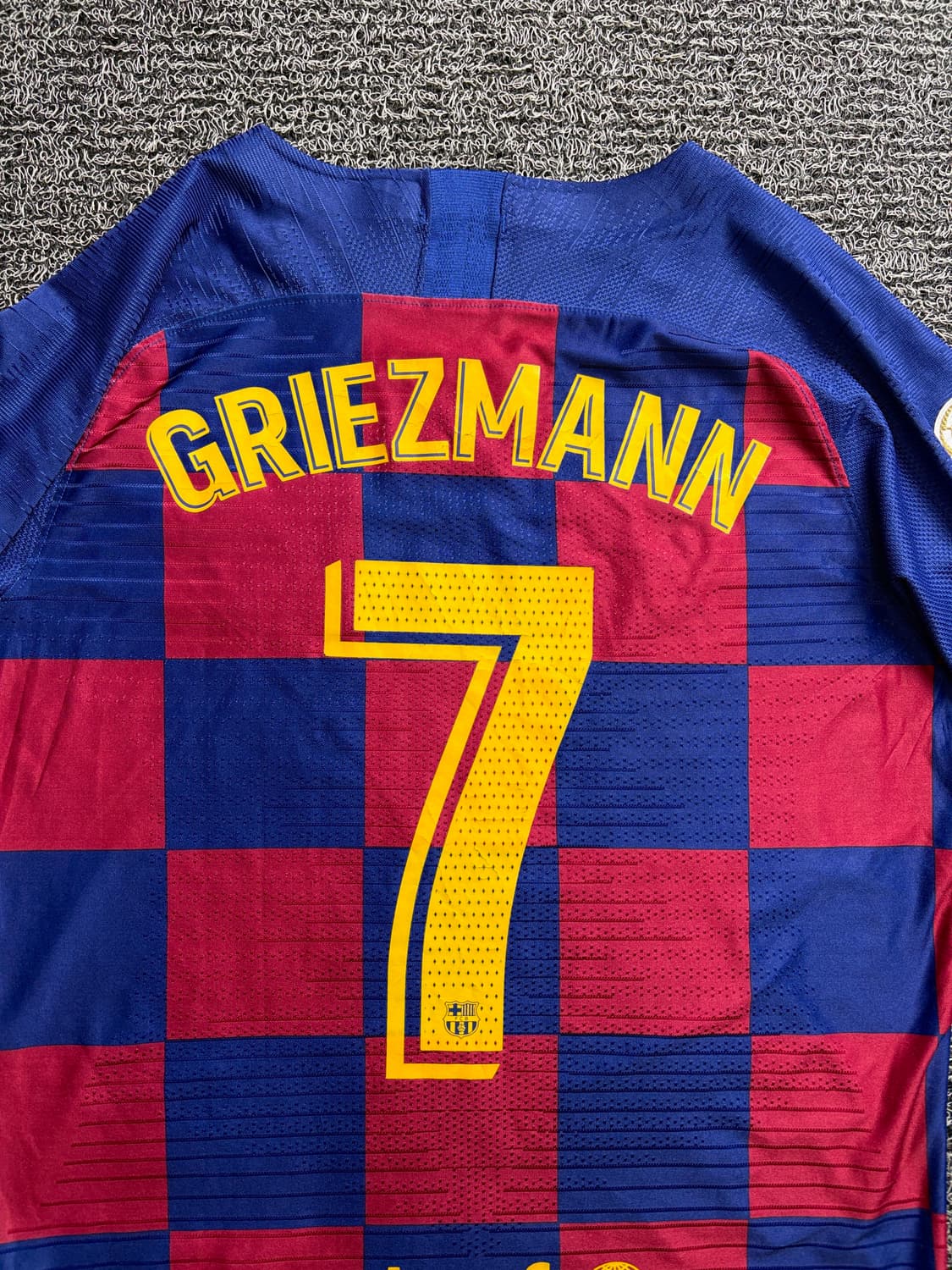 나이키 FC 바르셀로나 그리즈만 풋볼 저지 2872 상품이미지1