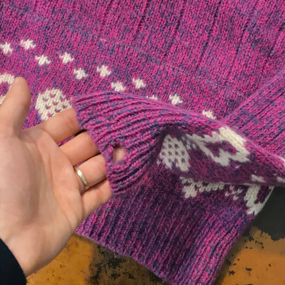 울리치 퍼플 하트 패턴 울 니트 여성 55 66  상품이미지4