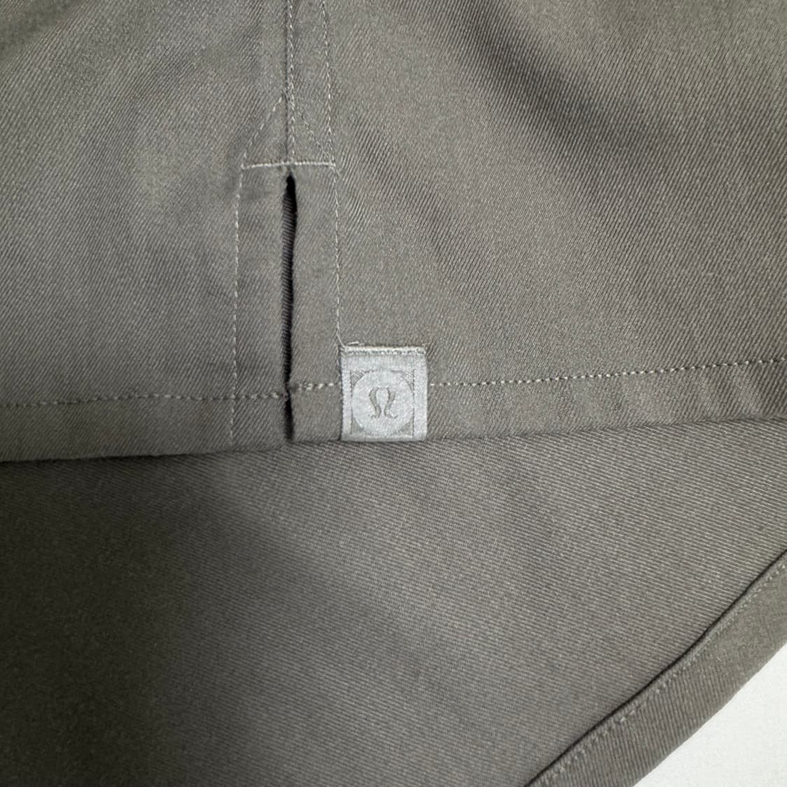 룰루레몬 포켓 셔츠 L 상품이미지4