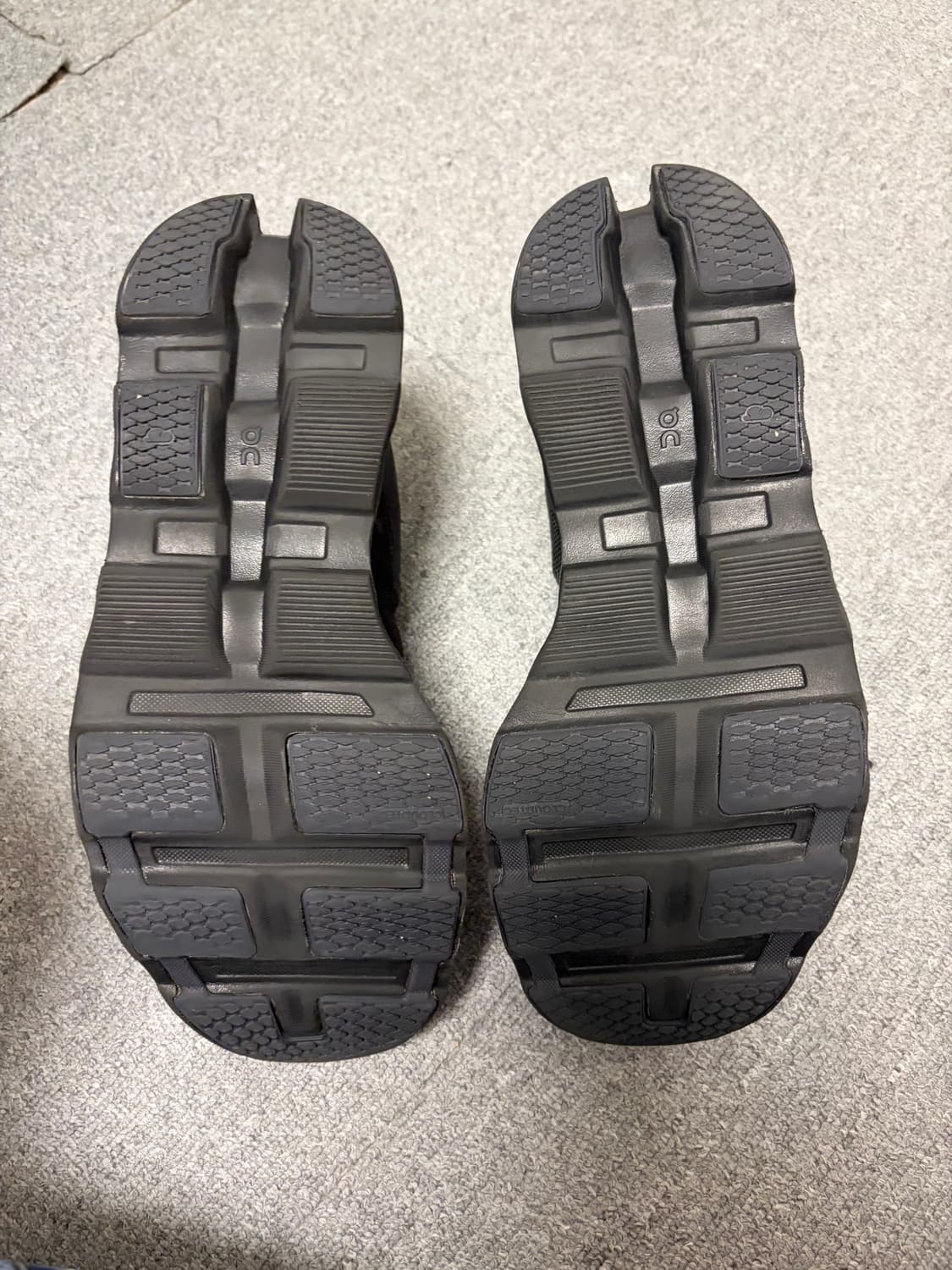 파프(PAF) 온러닝 클라우드몬스터 2 블랙 마그넷 280 상품이미지6