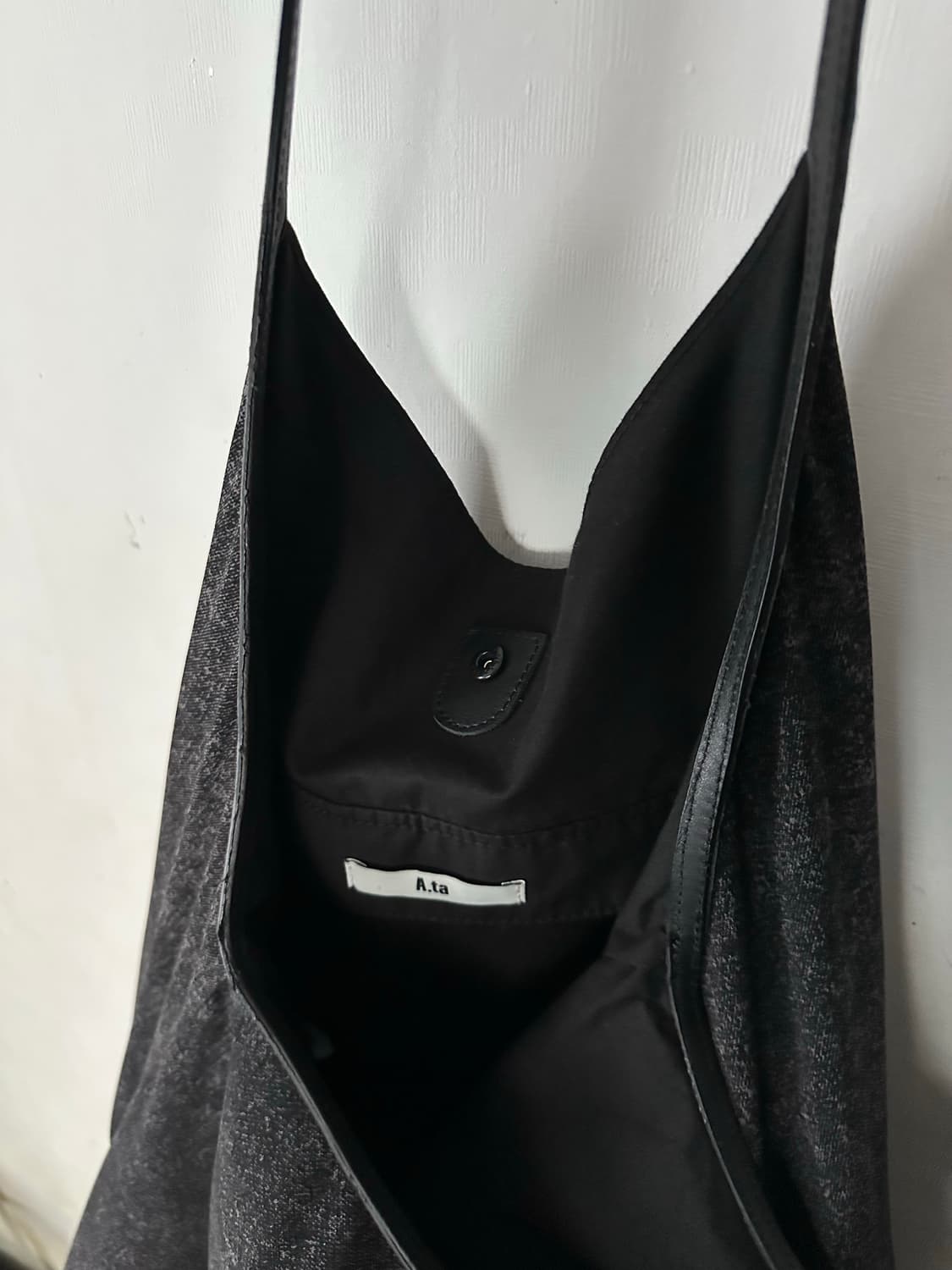 A.ta visible bag 블랙 상품이미지2