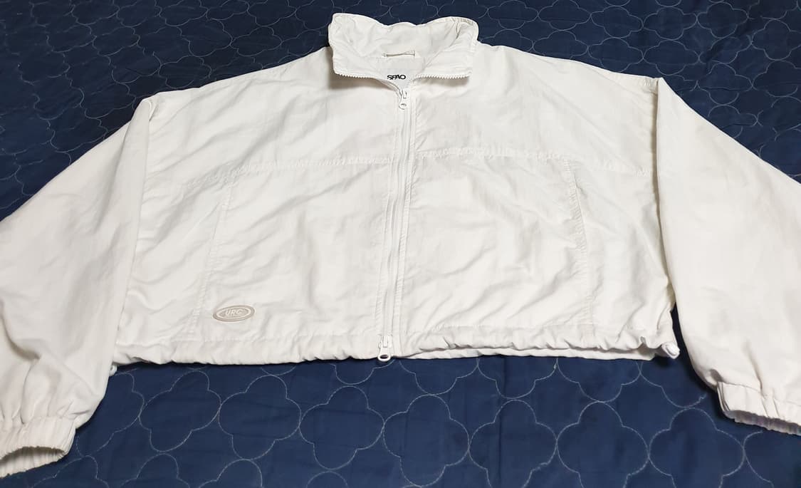 스파오 크롭 바람막이 짚업 자켓 화이트 (L) 상품이미지1