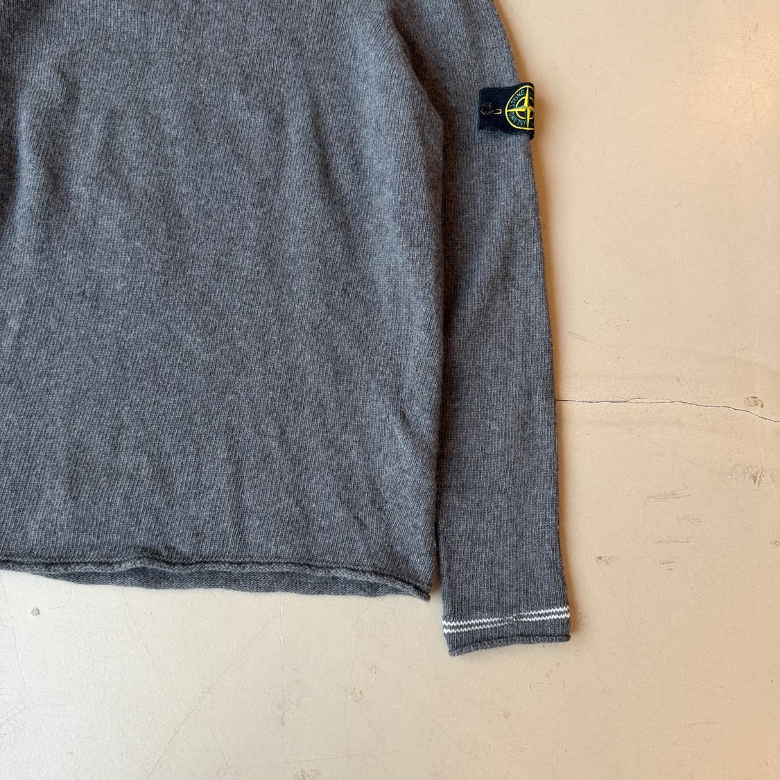 스톤 아일랜드 와펜 울 니트 스웨터 상품이미지3