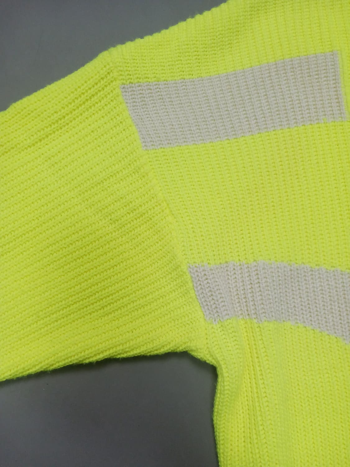 [프리] B747 오버핏 형광 니트 스웨터 상품이미지4