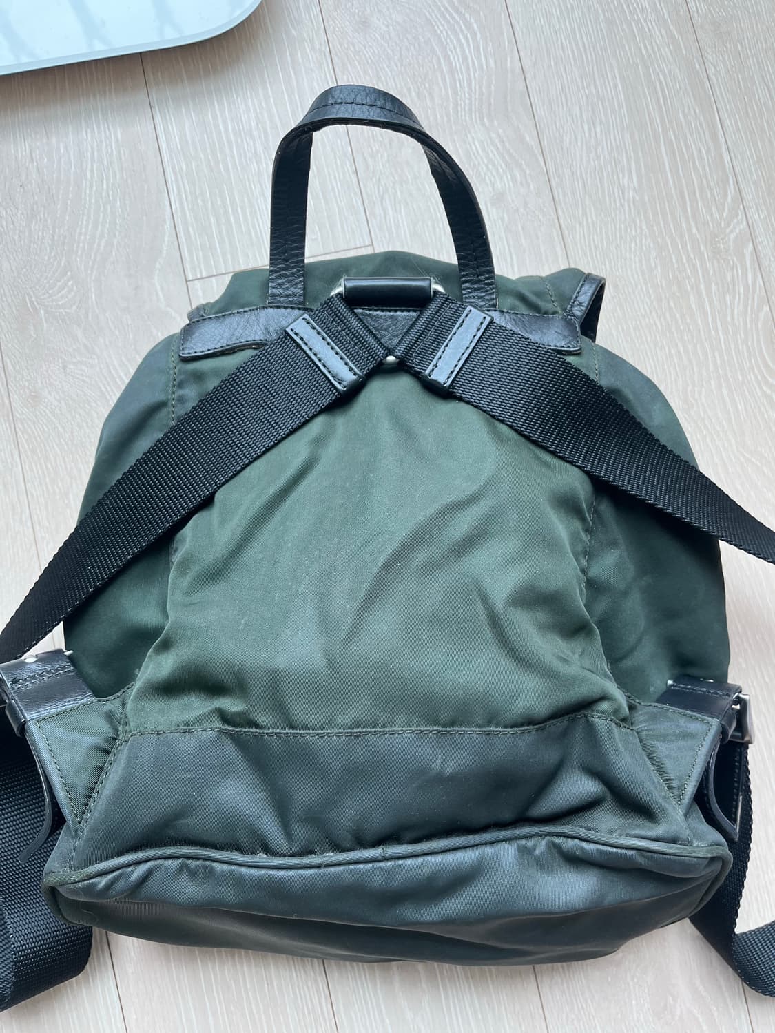 정품 프라다 나일론 백팩 그린  상품이미지3