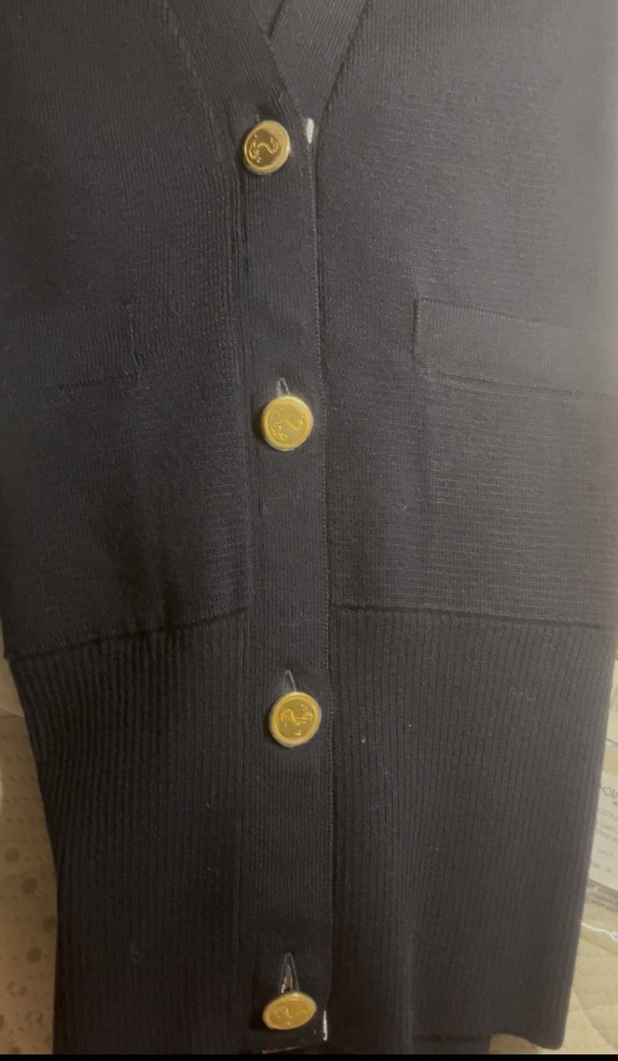 톰브라운 밀라노 클래식 브이넥 가디건  상품이미지3