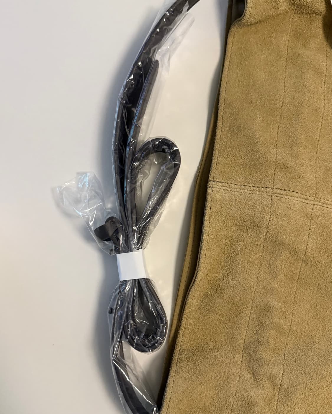 마지언타이틀 스웨이드 눅백 상품이미지3