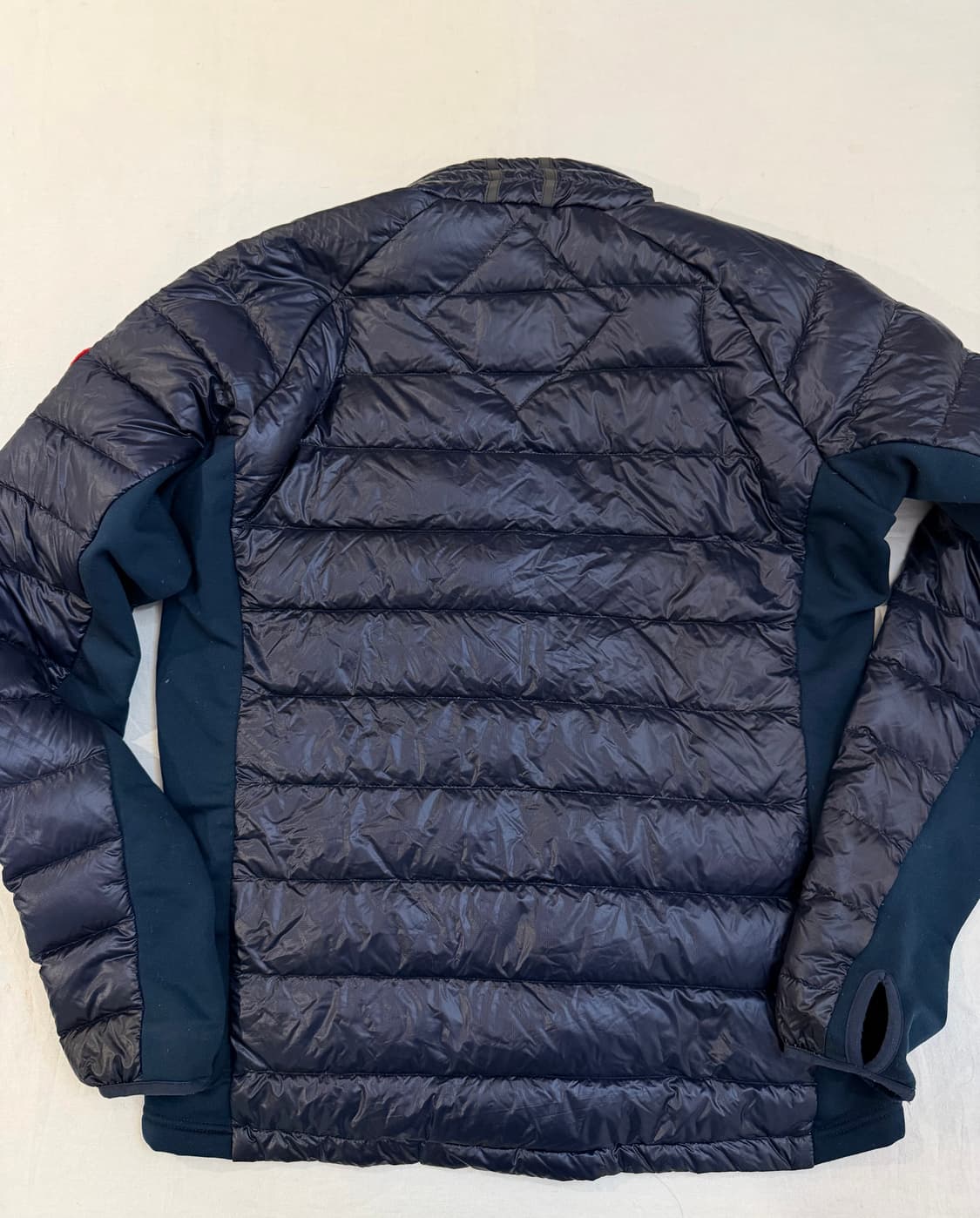 캐나다구스 하이브릿지 하이브리지 초 경량패딩 네이비 상품이미지4