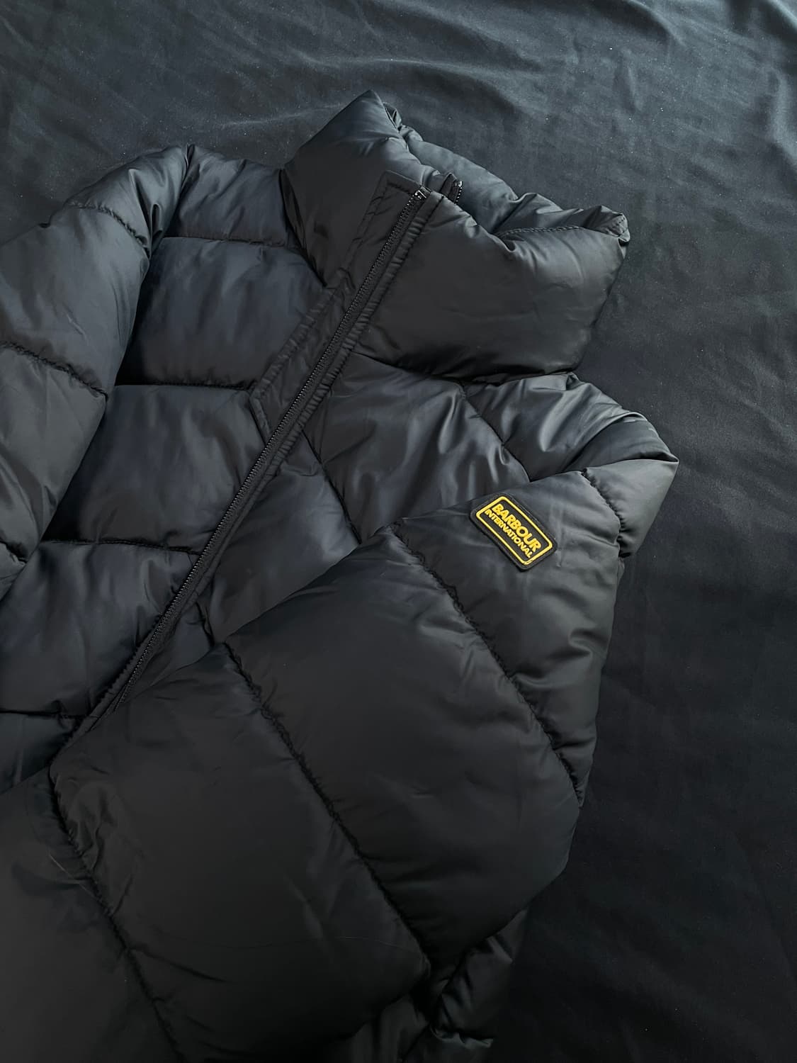 바버 인터네셔널 매크니 퀼팅 자켓 블랙 S / 여성 경량패딩 상품이미지1