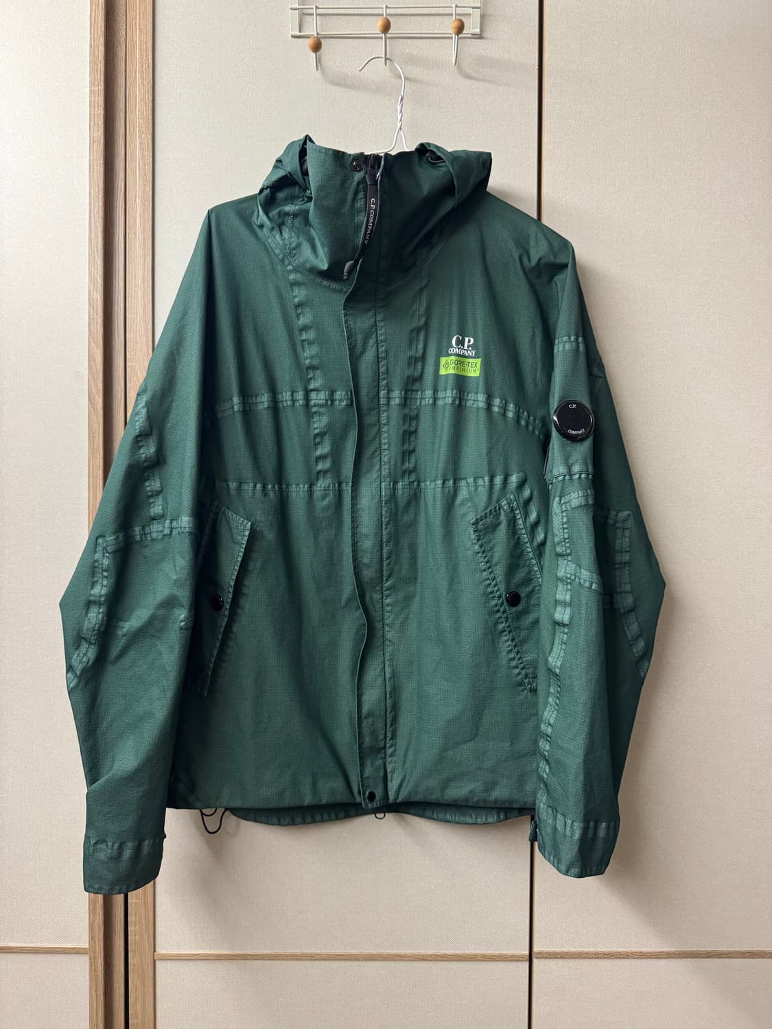 cp컴퍼니 고어 G 타입 후드 자켓 상품이미지1
