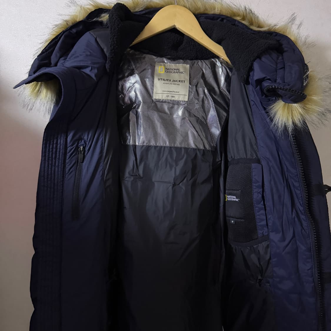 내셔널지오그래픽 밤버스  구스 네이비 95 (100정도) 상품이미지7