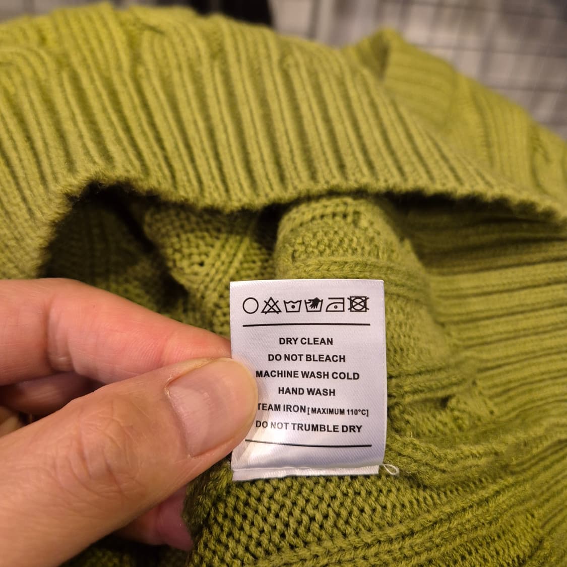 FREE 그린색 오버핏 꽈배기니트  상품이미지5