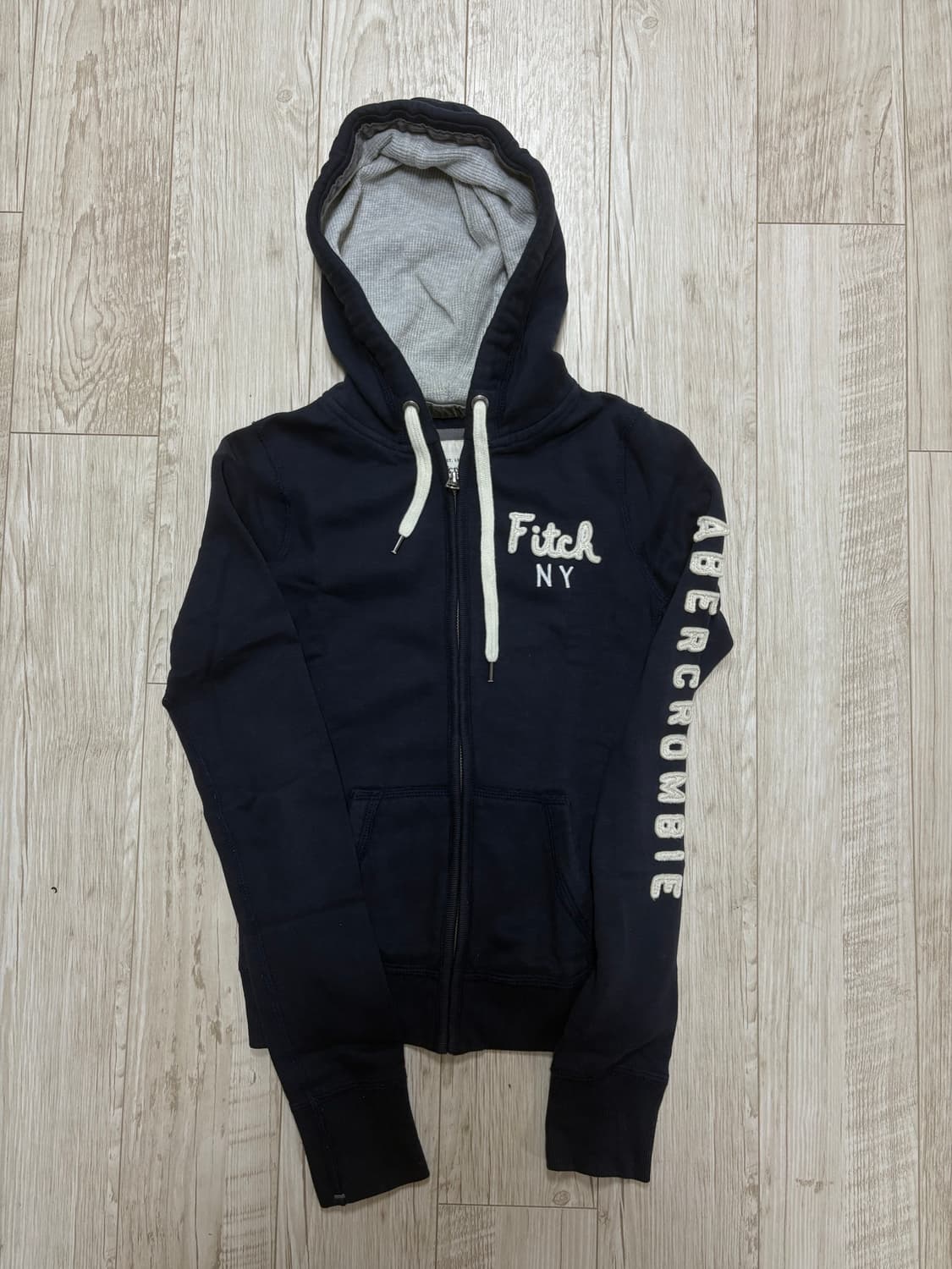 아베크롬비 딱붙핏 후드집업 xs 상품이미지1