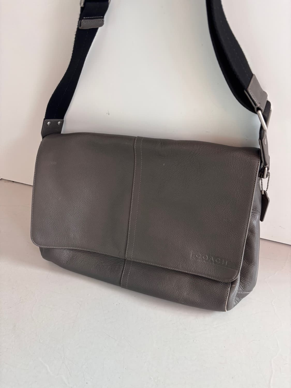 Vintage Coach Leather Cross Bag 상품이미지10