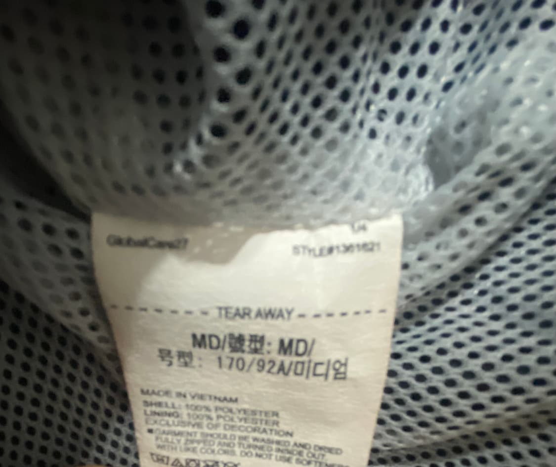 언더아머 블랙 바람막이 M 상품이미지4