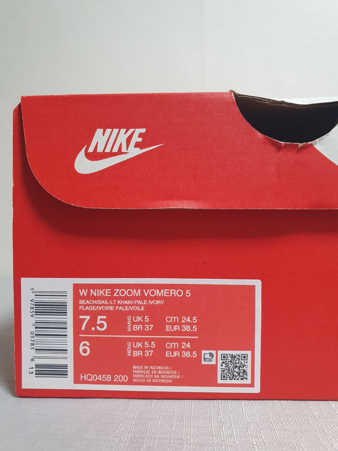 미사용 새상품 245mm 나이키 운동화 줌 보메로5 러닝화 상품이미지9
