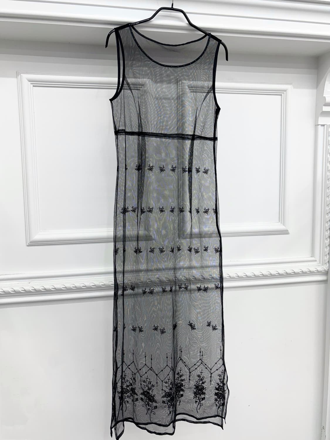 Sheer Embroidered Layered Sleeveless ops 상품이미지4