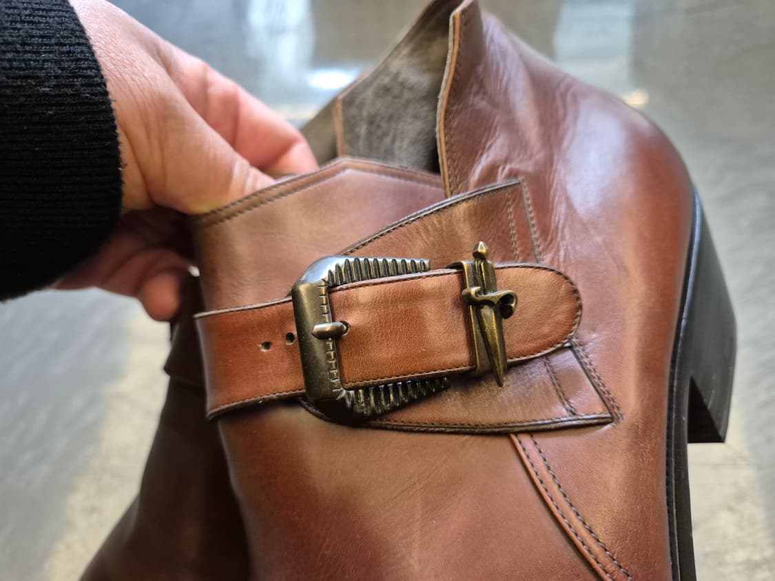 체사레 파지오티 버클 앵클 부츠 상품이미지6