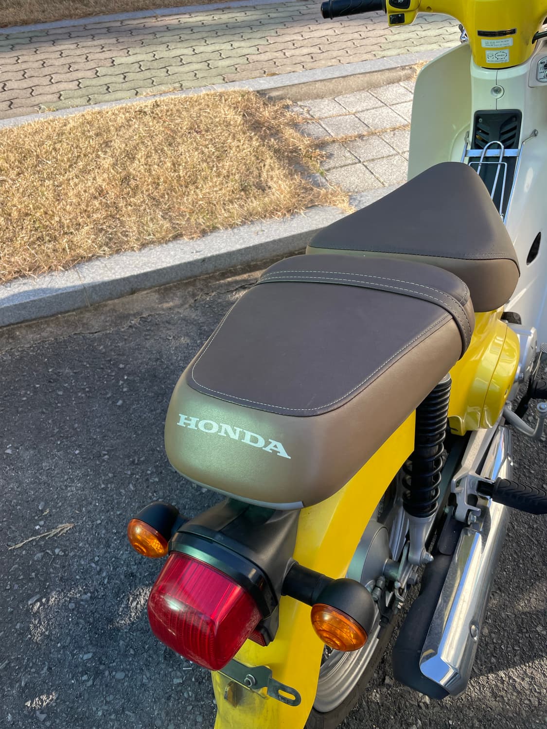 2020년식 옐로우 슈퍼커브 상품이미지7