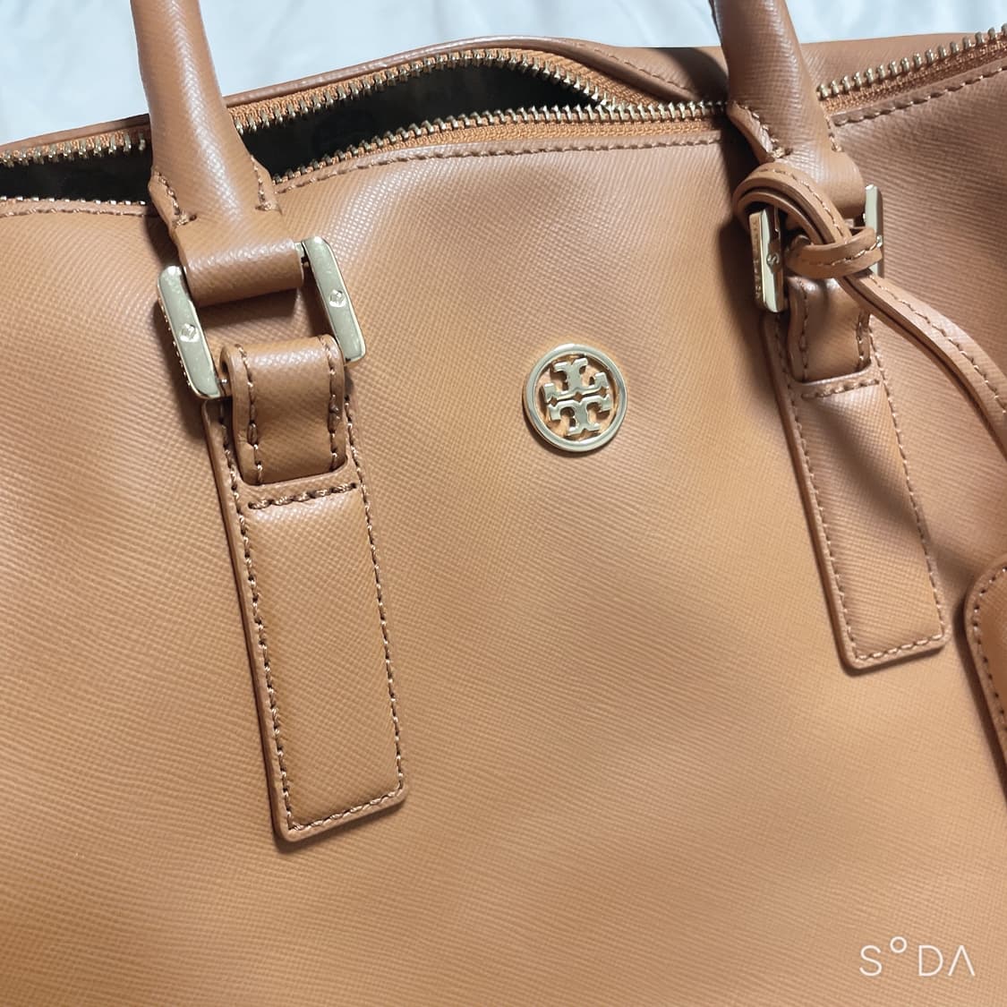 토리버치 브라운 토트백 상품이미지2