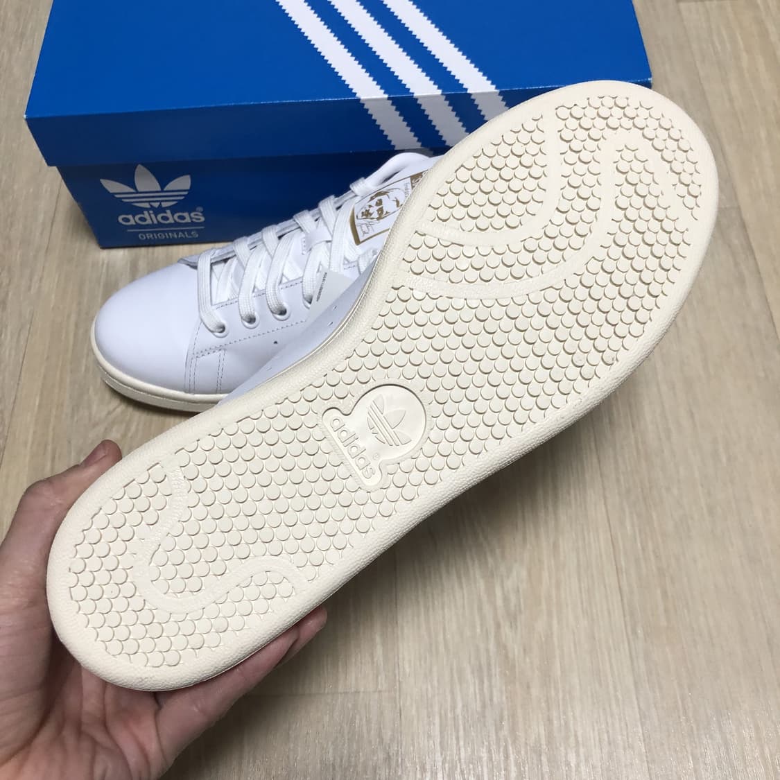 (275) 새상품 아디다스 adidas 스탠스미스 화이트 골드 리얼레더 상품이미지4