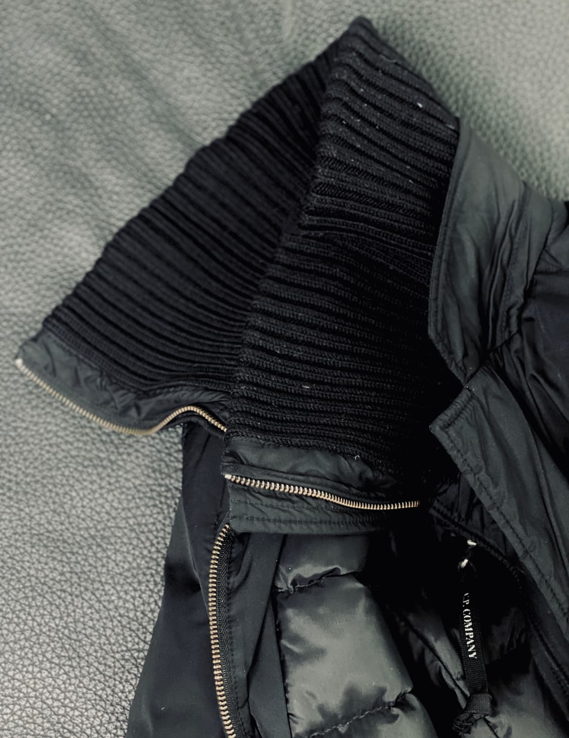  C.P. Company DONNA 여성용 거위털 블랙 패딩 55 상품이미지8