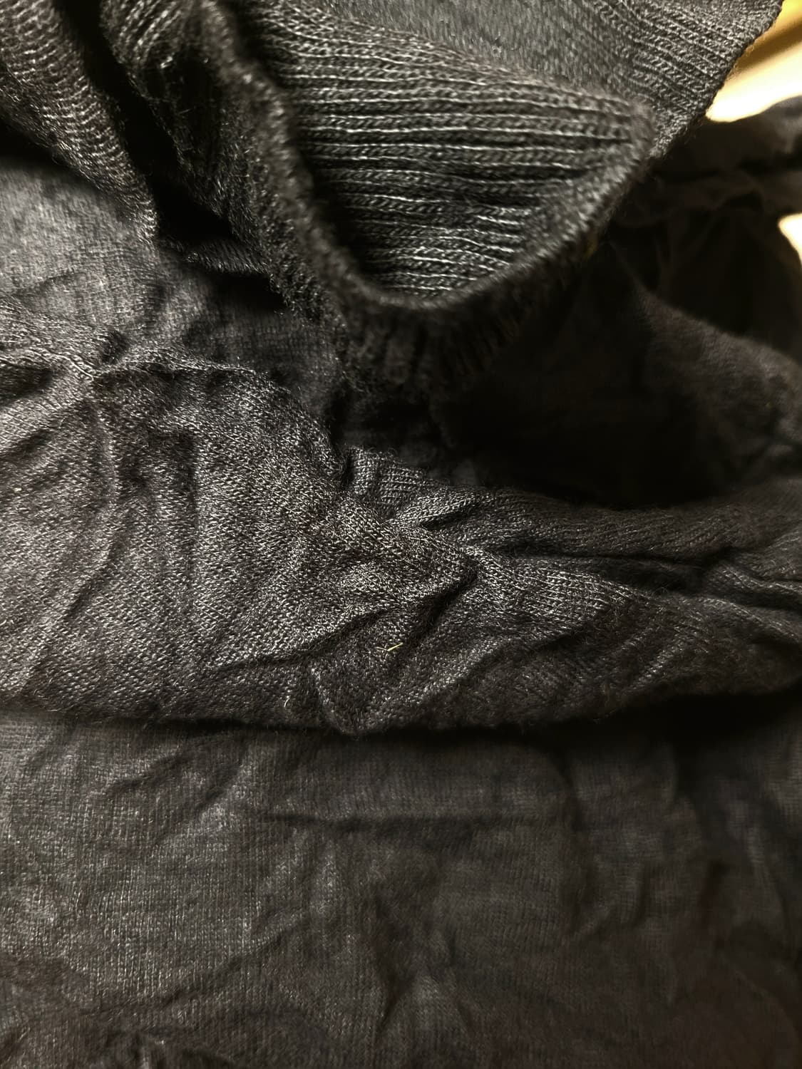 이세이미야케 주름가공 하이넥 니트 상품이미지7