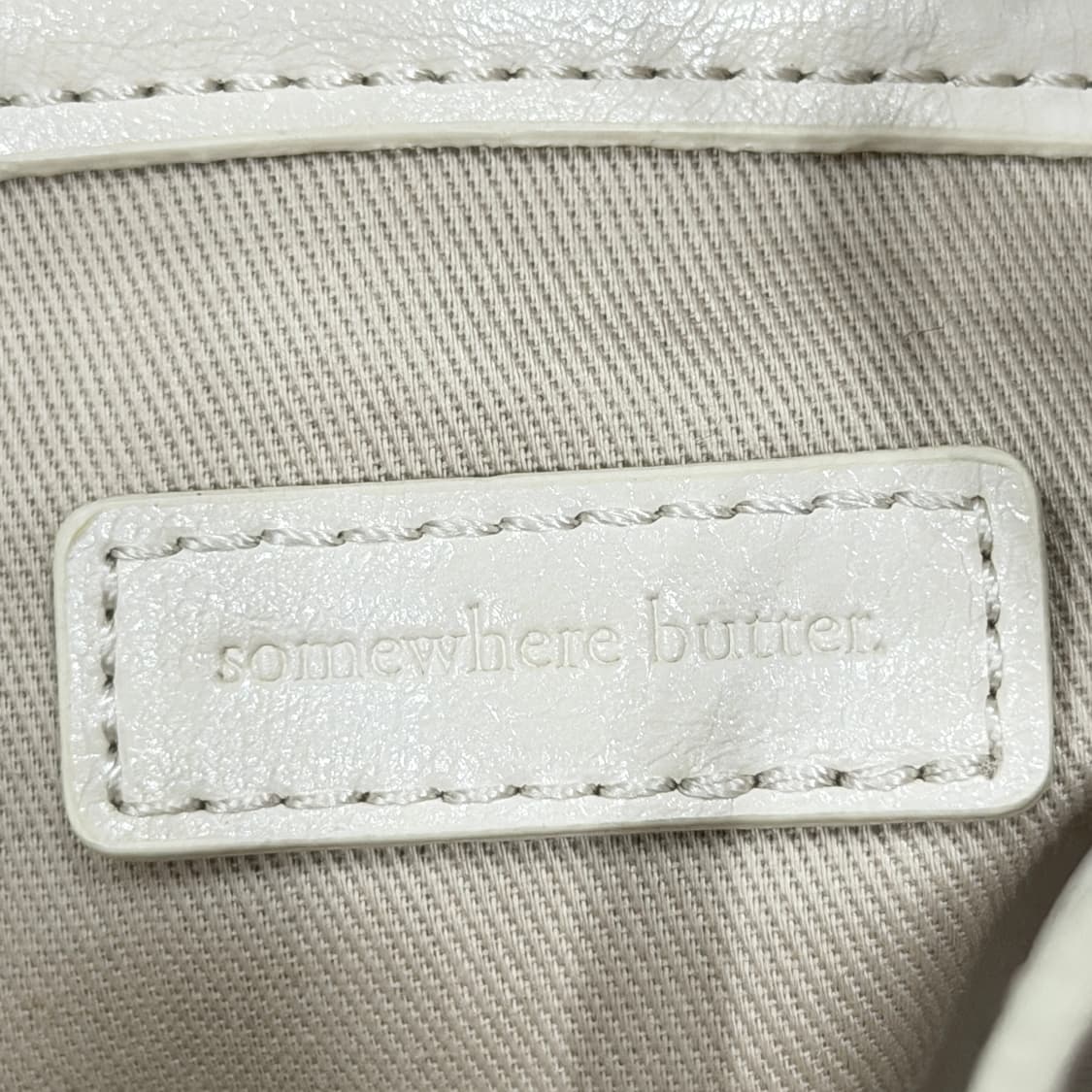 썸웨어버터 하프 데어 토트백 가방 크림 상품이미지7