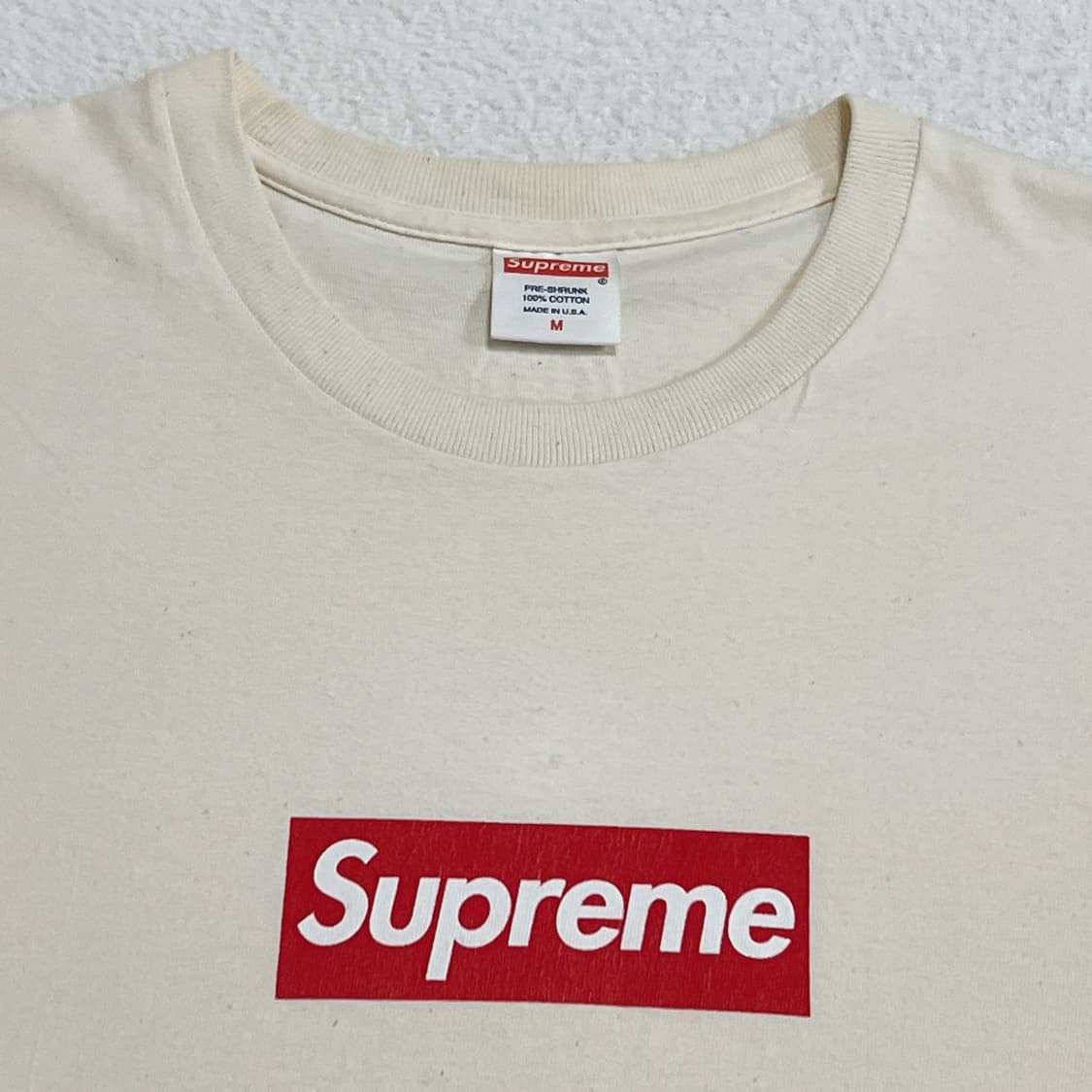 슈프림 14SS 20주년 박스로고 티셔츠 네츄럴 상품이미지2