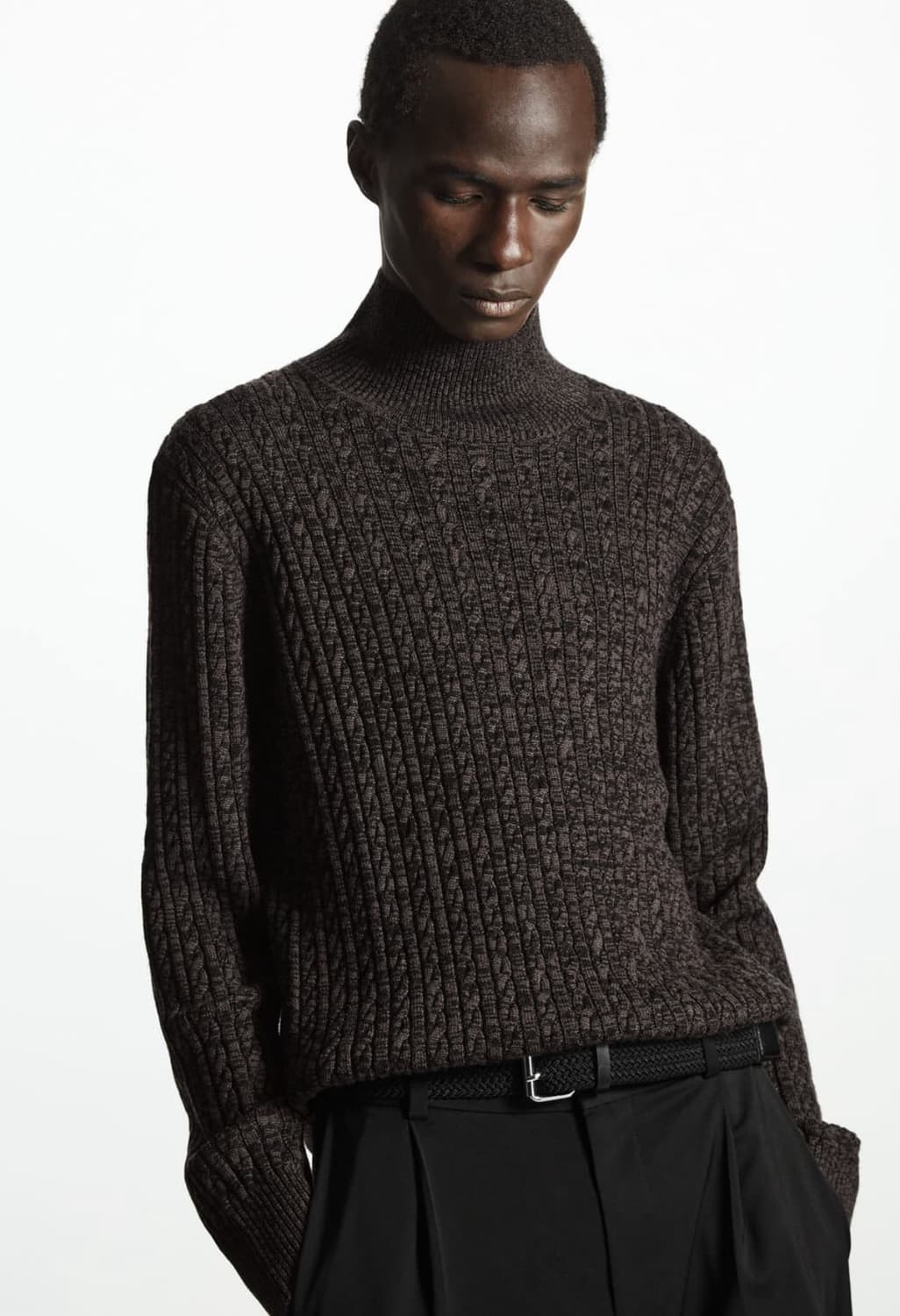 [코스/ COS] 남성 하이넥 니트 상품이미지1