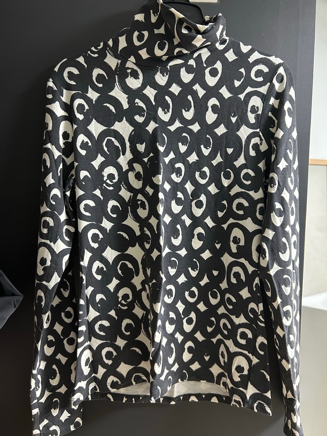 마리메꼬 유니클로 히트텍 터틀넥 상품이미지1