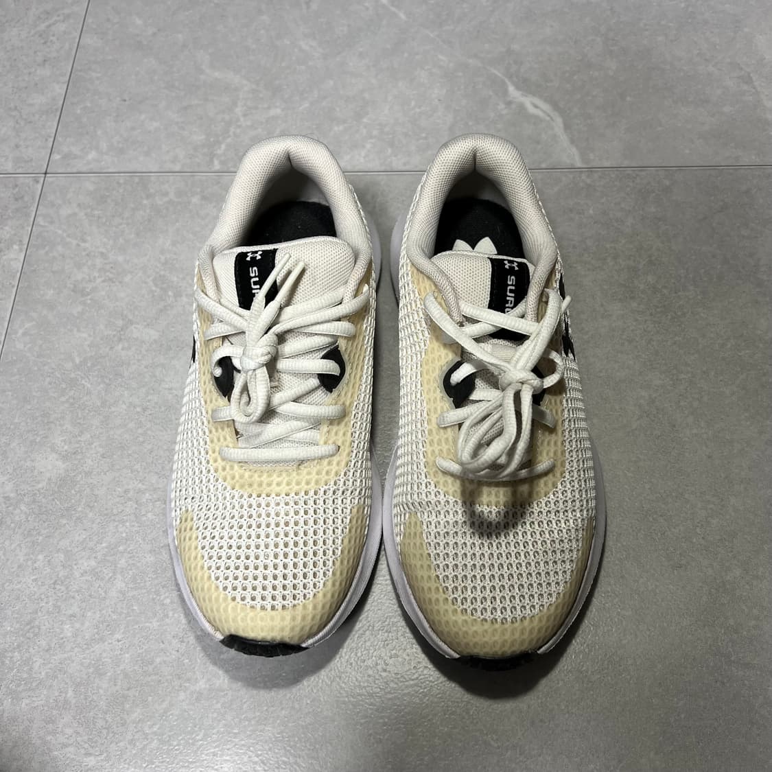 [230] 언더아머 서지3 러닝화 상품이미지2