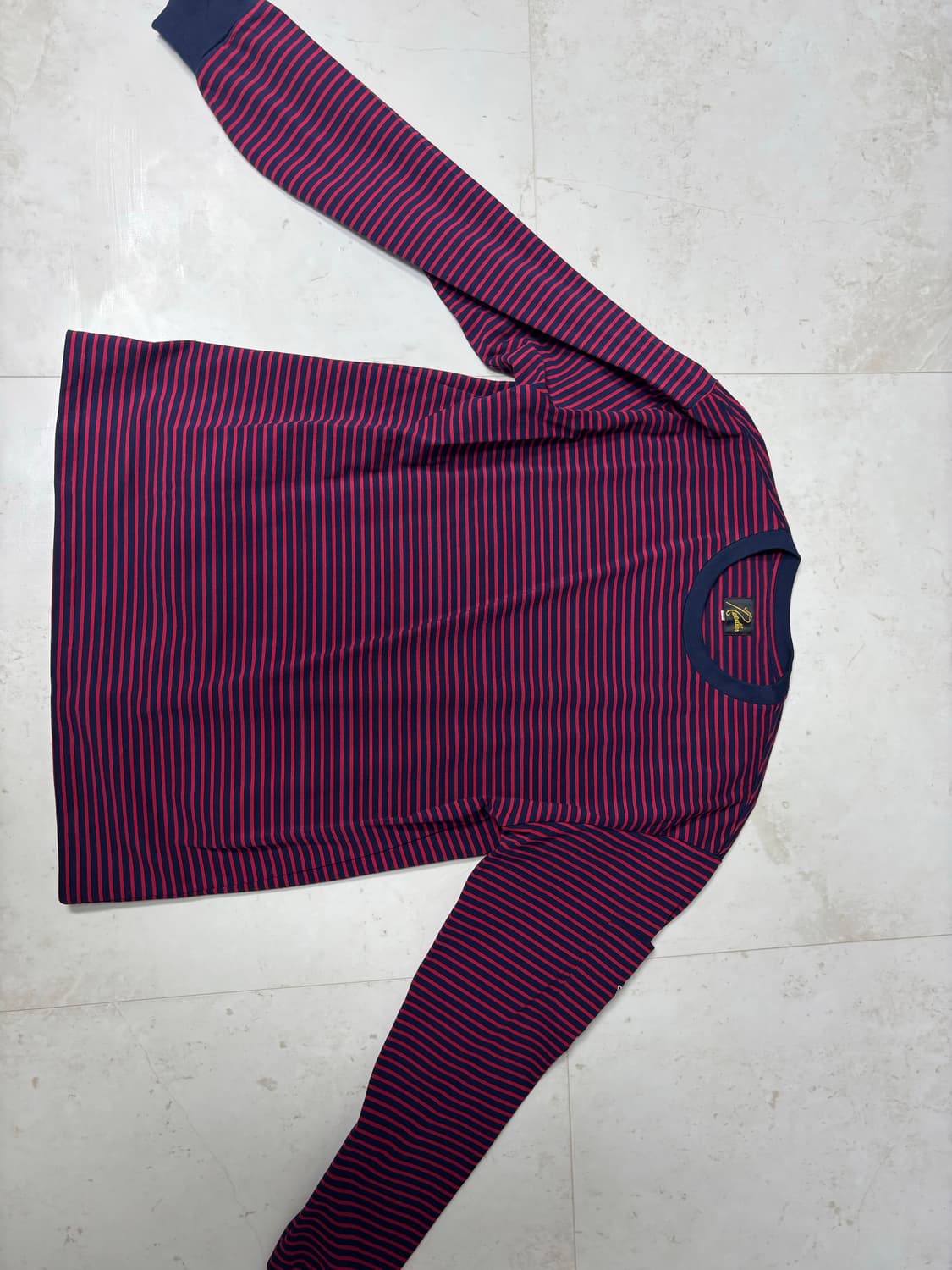 니들스 롱슬리브 판매 상품이미지1