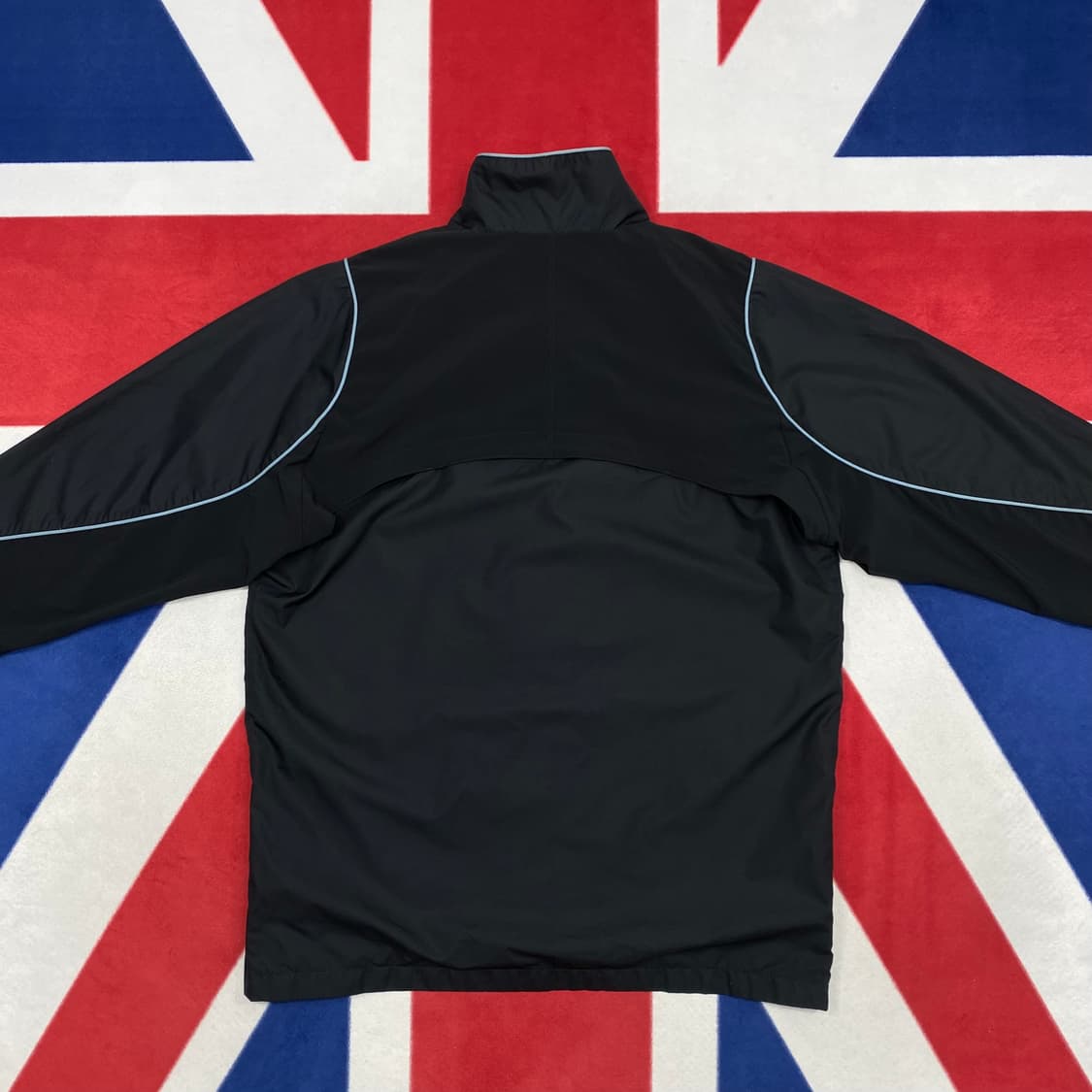 나이키 바람막이 L  상품이미지4