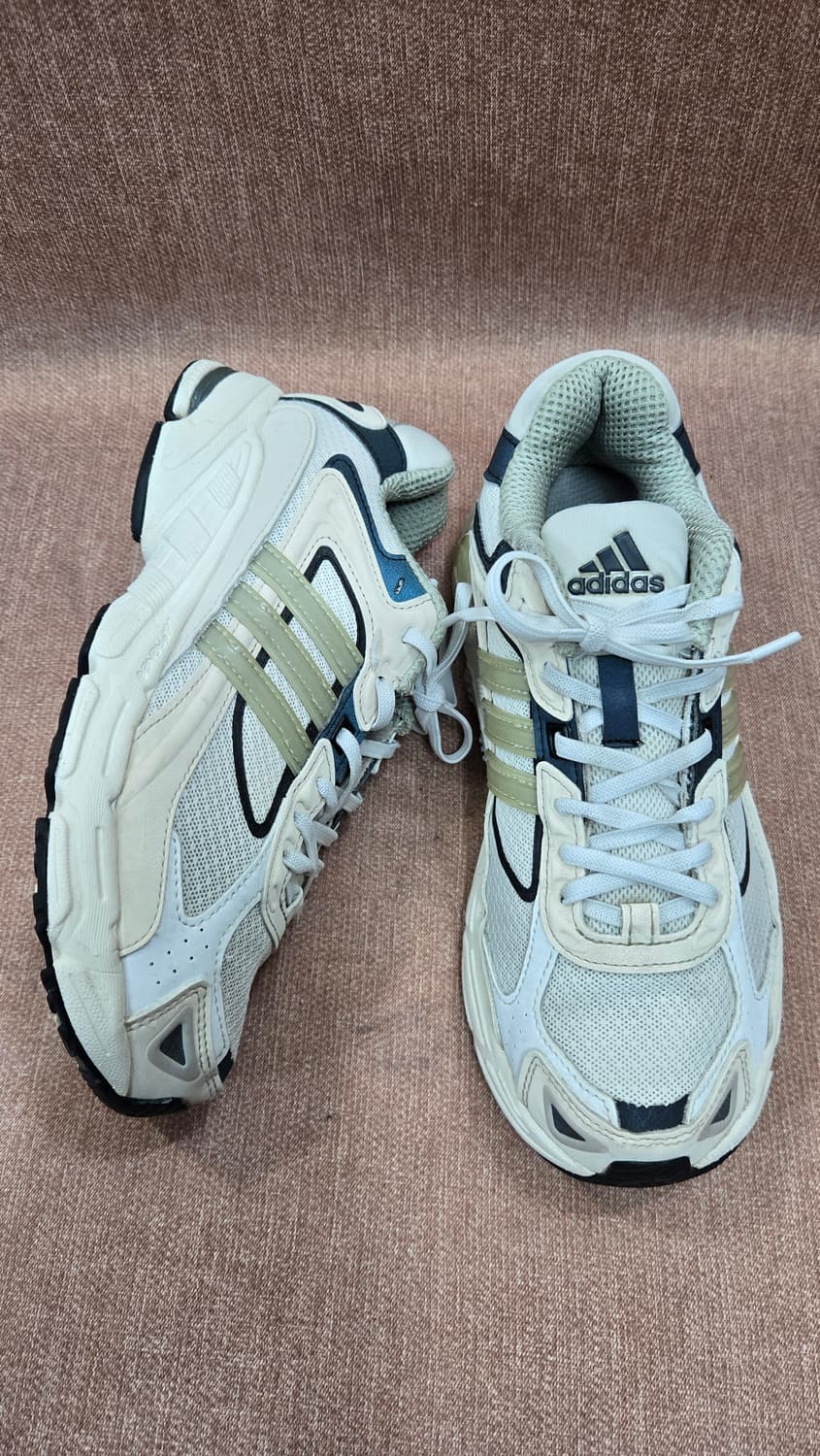 아디다스 240mm-  리스폰스 CL GX4594 상품이미지1