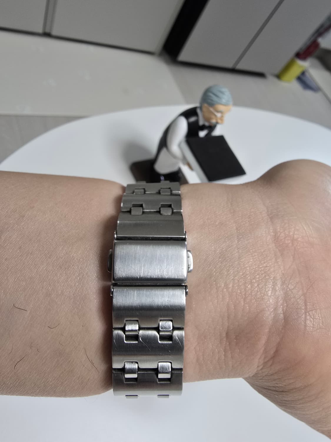 폴스미스 아이렛 데이데이트(트리플캘린더) 사파이어 글래스 상품이미지9