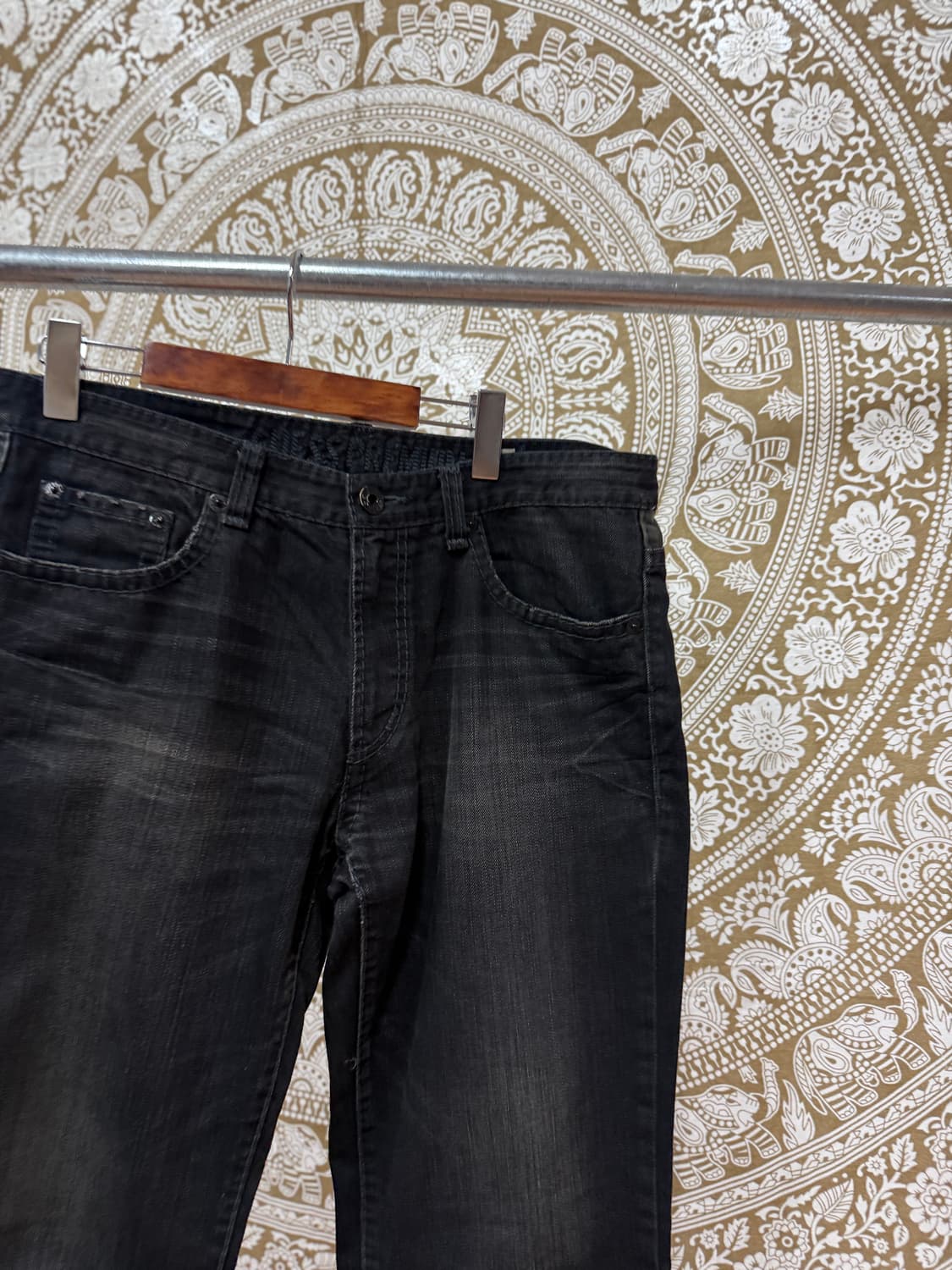 게스 빈티지 워싱 흑청바지 데님팬츠 상품이미지4