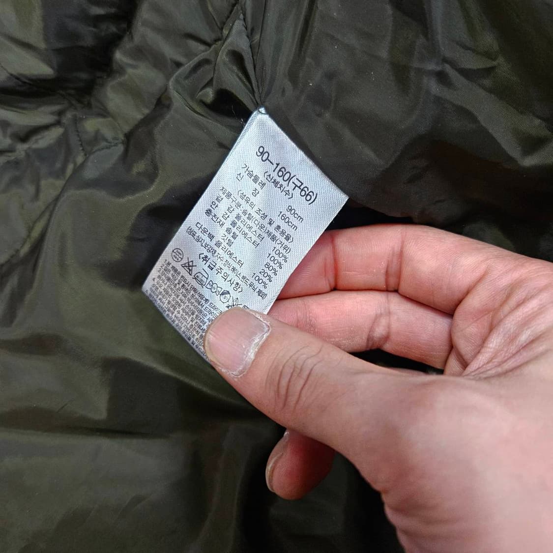 제이슨우(Jason Wu) 23FW 다운 벨트 스트렙 숏 패딩 상품이미지9