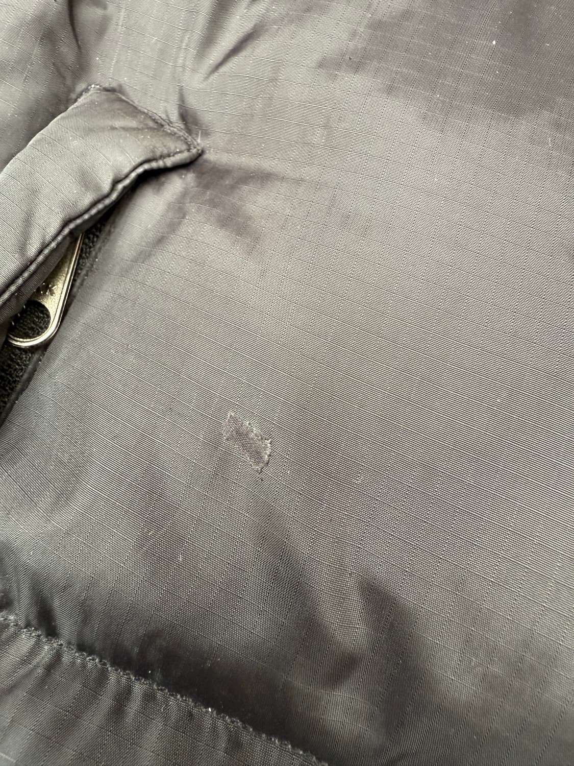 노스페이스 눕시700 블랙 패딩 상품이미지5