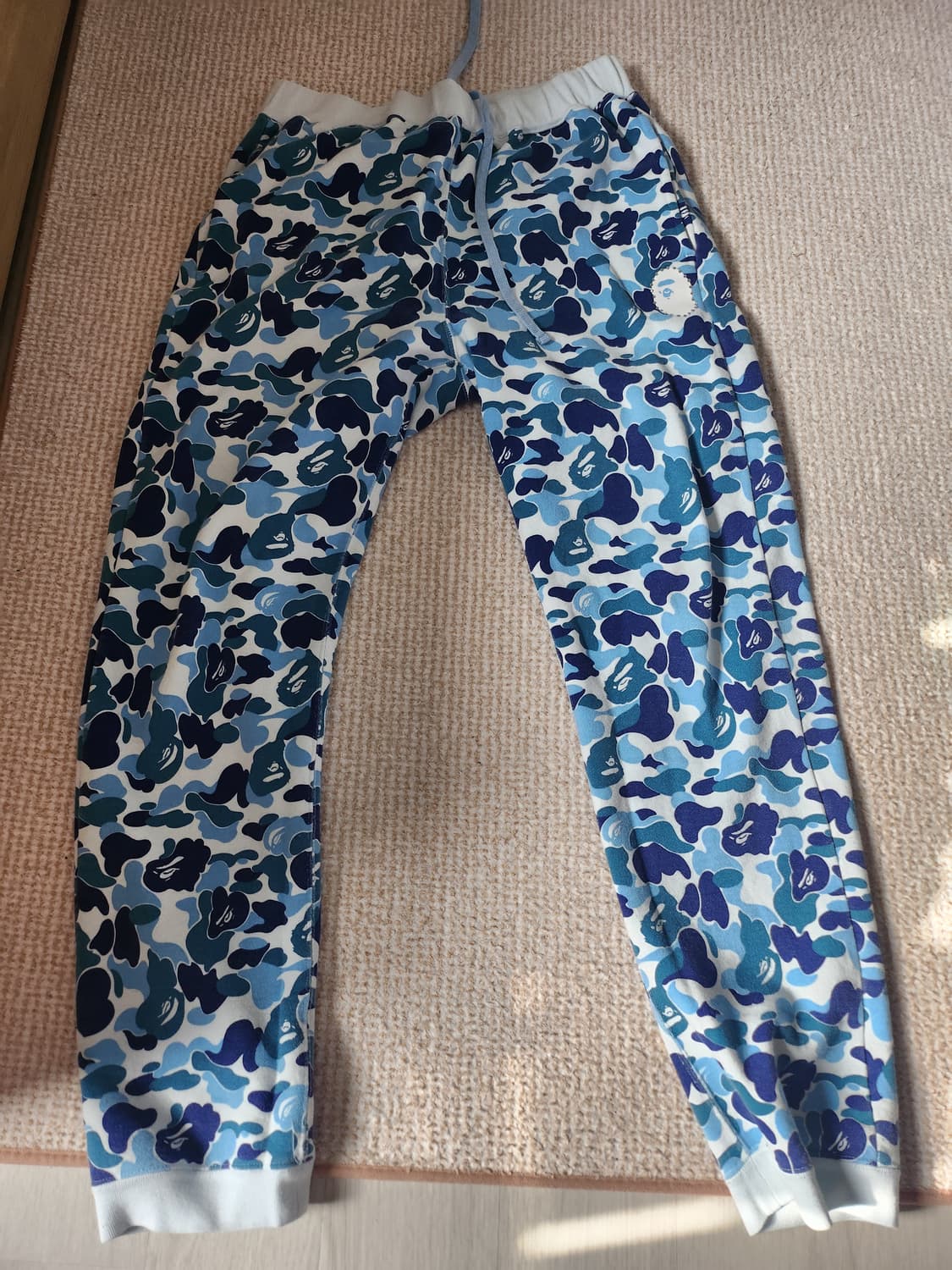 베이프 ABC카모 크리스탈 블루 팬츠 상품이미지1